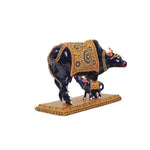 Ao 8iCow with Calf Jwellery Stone