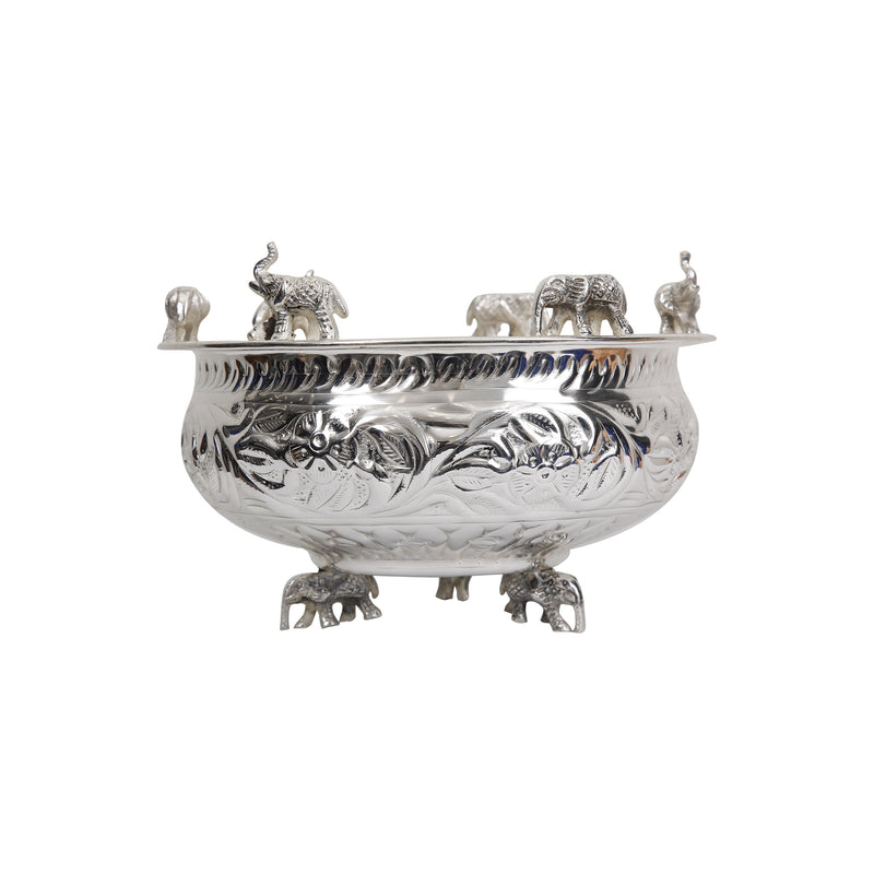 Handcrafted Brass Elephant Urli Bowl – Small Elegant Decor Piece