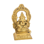 Ganesha With Prabhavali