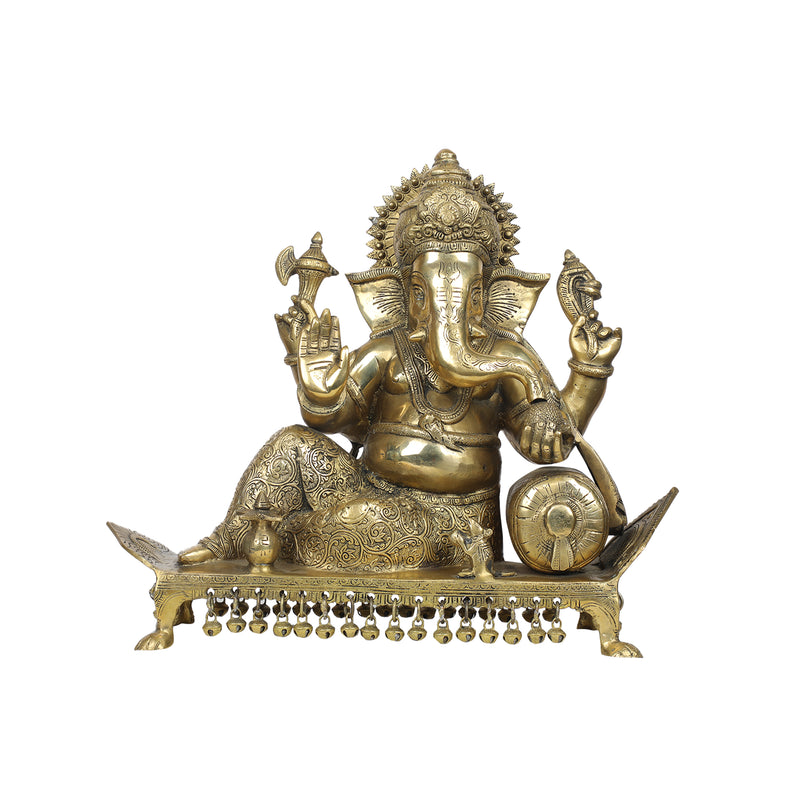 Relaxing Ganesh