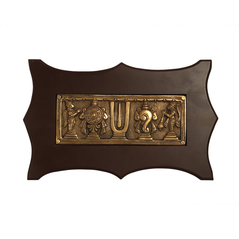 Brass Wall Hanging Shankhu Nama Chakora With Frame