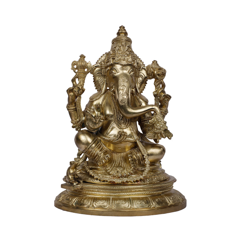 Bronze  Ganesha sitting on peeta