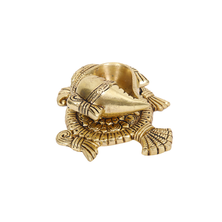 Auspicious Brass Shanku Deepa for Worship and Home Décor