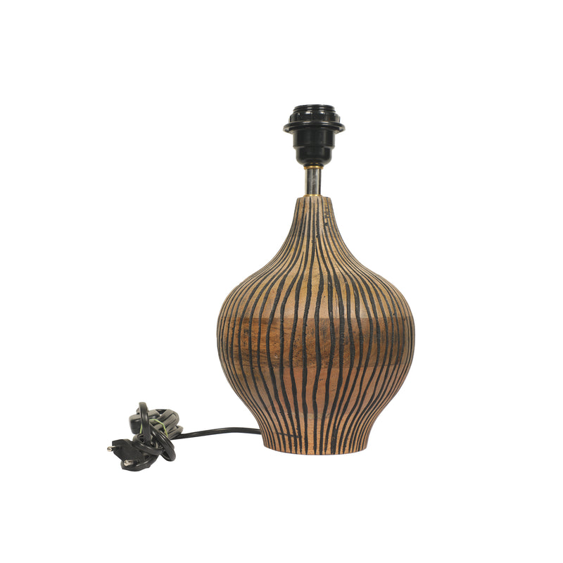 wooden lamp matka shape