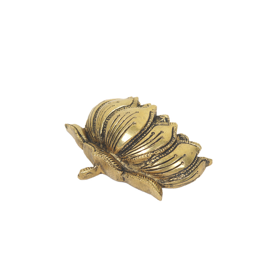 BRASS WALL HANING LOTUS