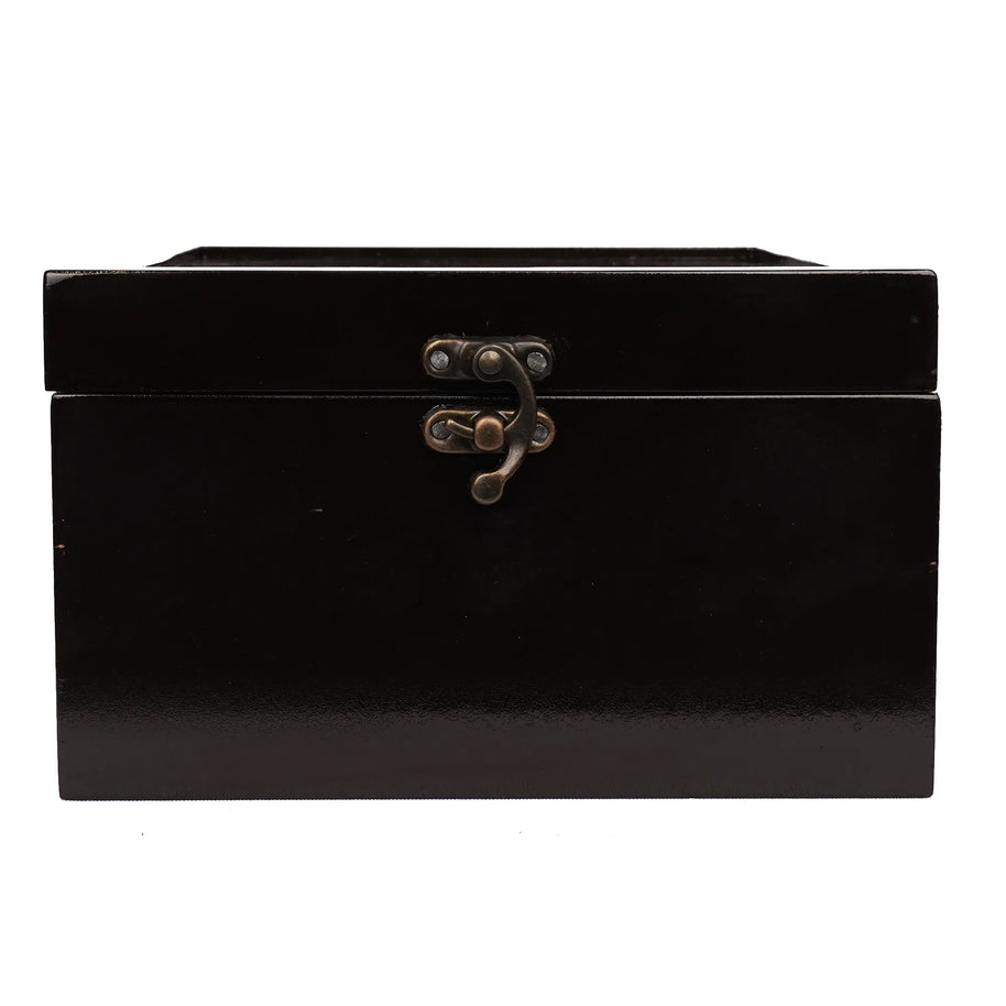 Tanjore Assorted Printed Box with Two Parrots – 7 × 7 Inches