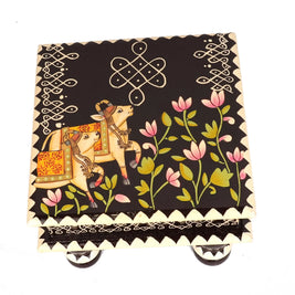 Handcrafted Wooden Cow Design Chowki – 8×8