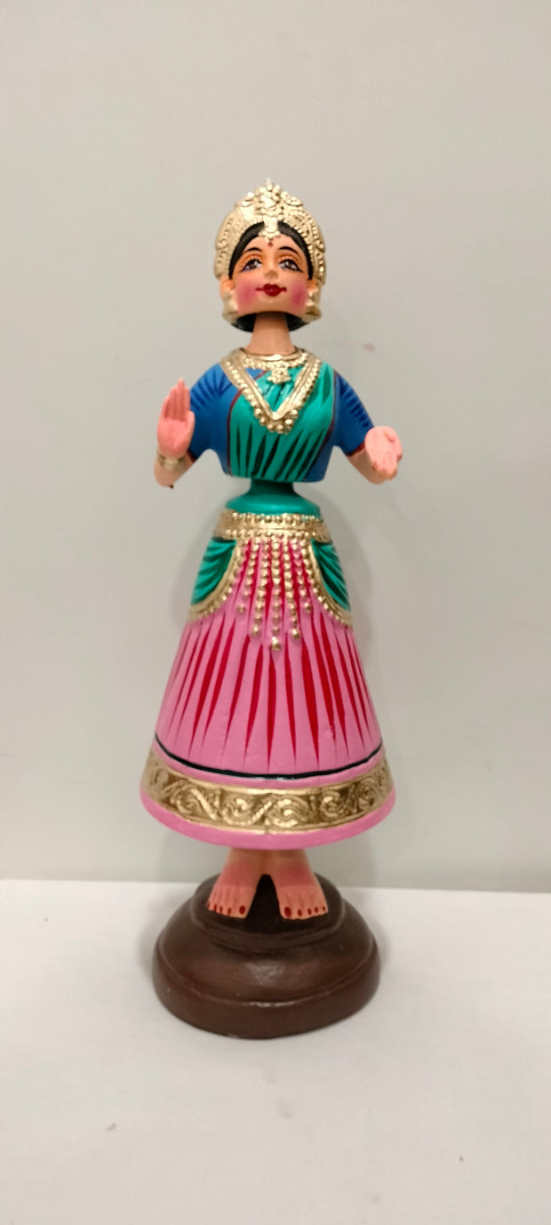 DANCING DOLL