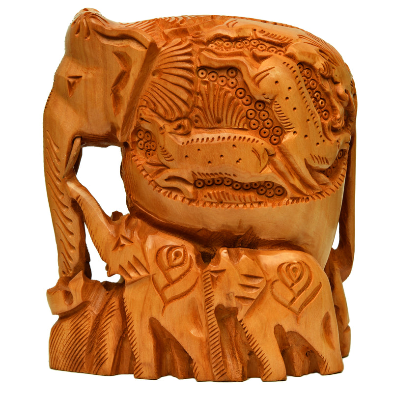 Elephant with Family ragaarts.myshopify.com