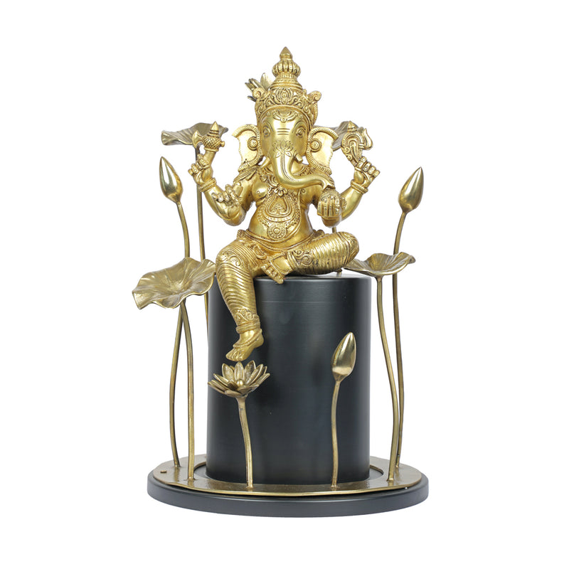 Ganesh with Flower