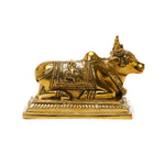 SITTING NANDI