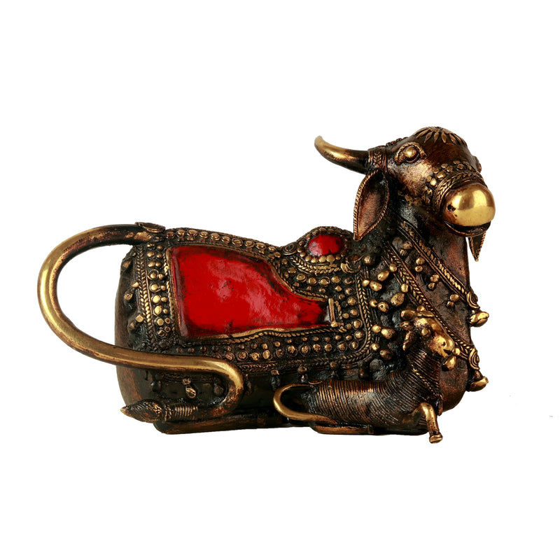 Sitting Cow & Calf 